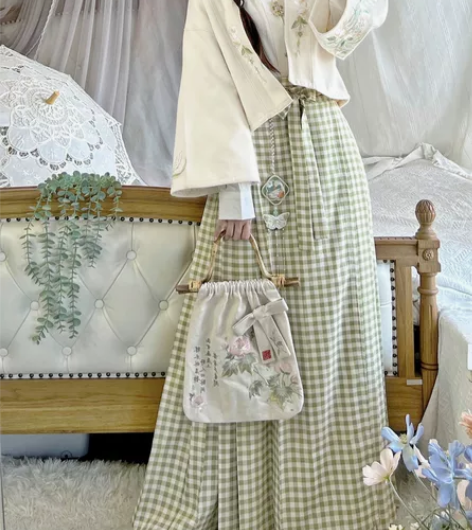 出玉术汉元素蝶恋花 短外套加长马面m码仅试...