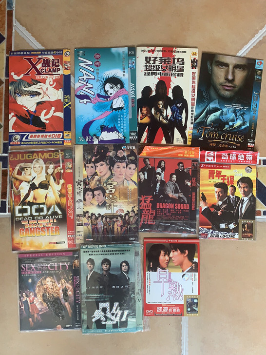 经典影片碟片，6元一部，打包60元包邮。不...