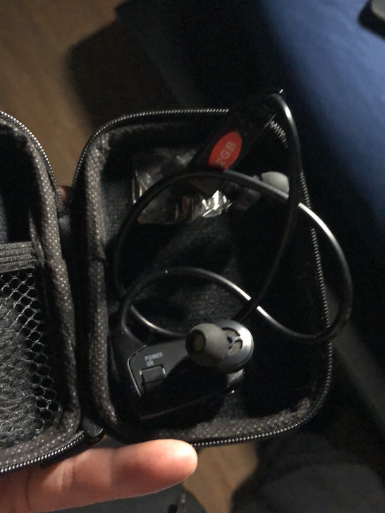 运动耳机，20元出