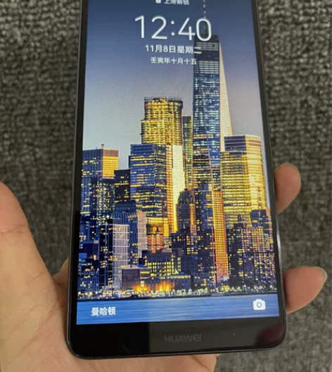 高配置6+128 华为mate10pro手...