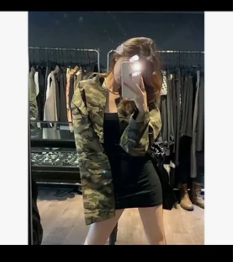 抖音购买的 美式复古迷彩服外套+辣妹修身黑...