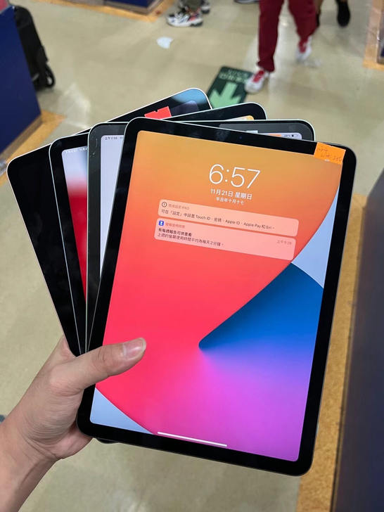 新到 iPad air4 颜色齐全 基本全...