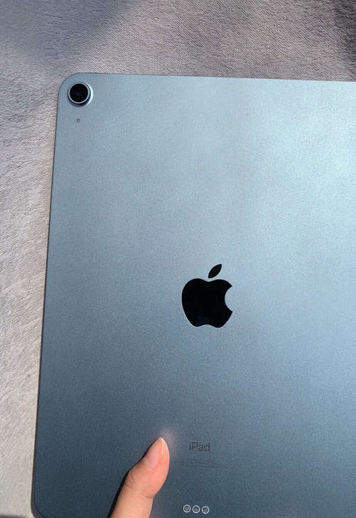 iPad2020 128g闲置平板 无暗病...