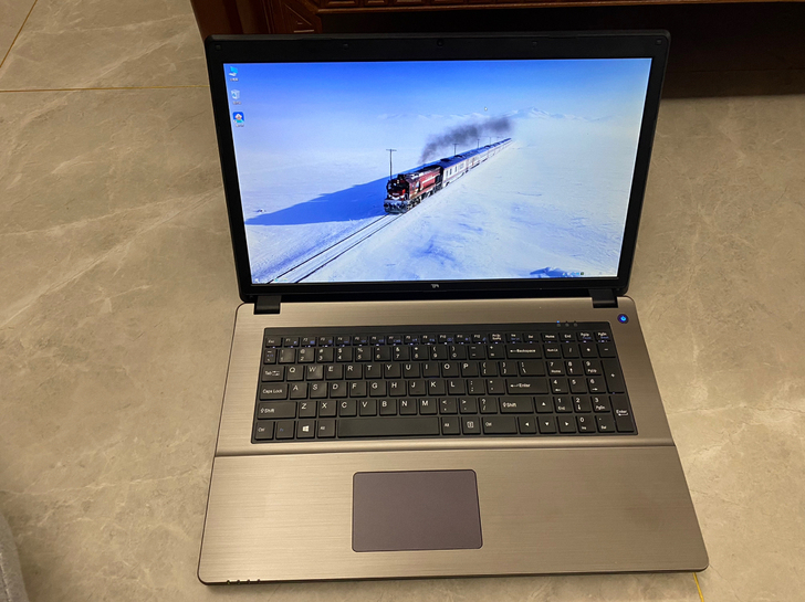 17寸雷神G170战神游戏本 i7，GTX...