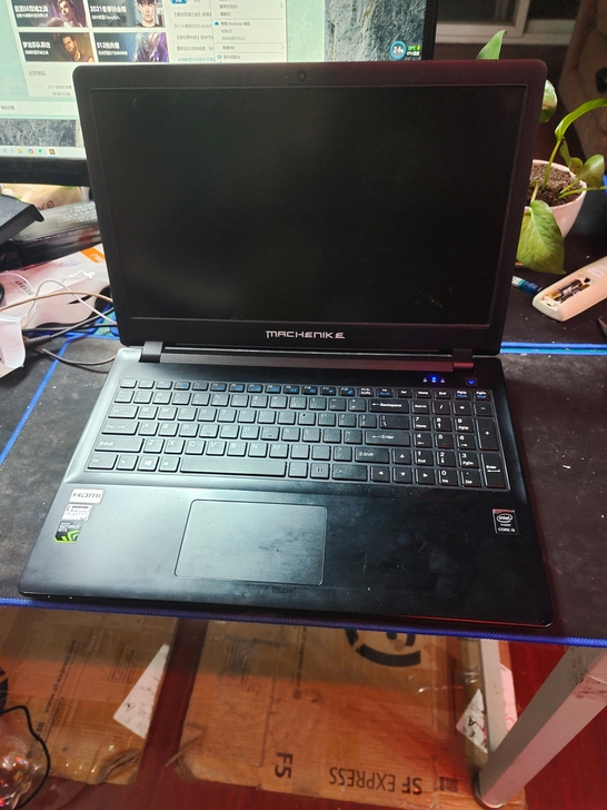 机械师m511游戏本i5-4210m处理器...