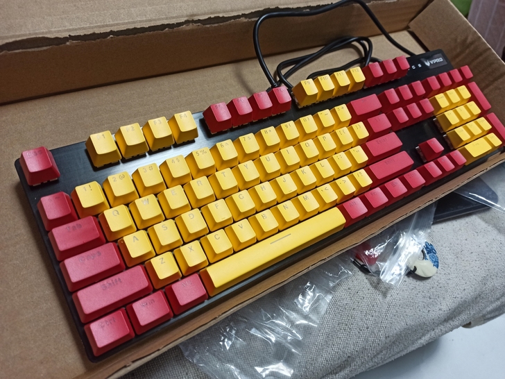 九新v500pro雷柏青轴红轴茶轴黑轴10...