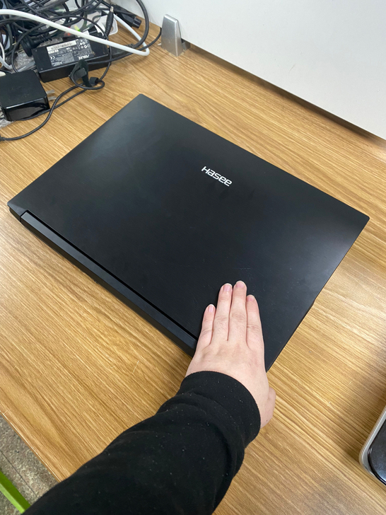 神舟战神G7-CT7NA    17寸大屏...