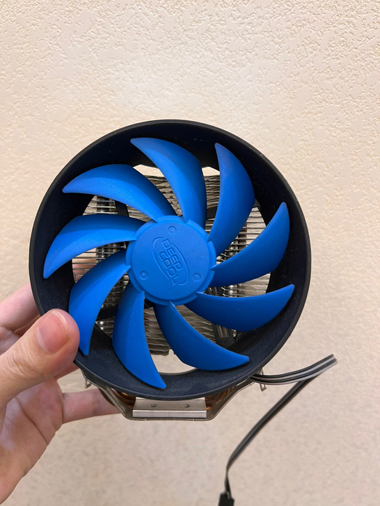 电脑cpu风扇，cpu散热器，三铜管的15...