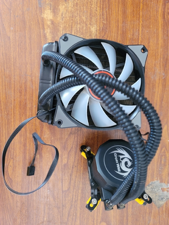 长城120水冷散热 英特尔扣具 散热效果很...