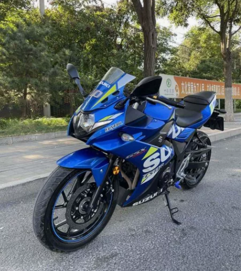 铃木gsx250一低价出售九五新二手摩托车...