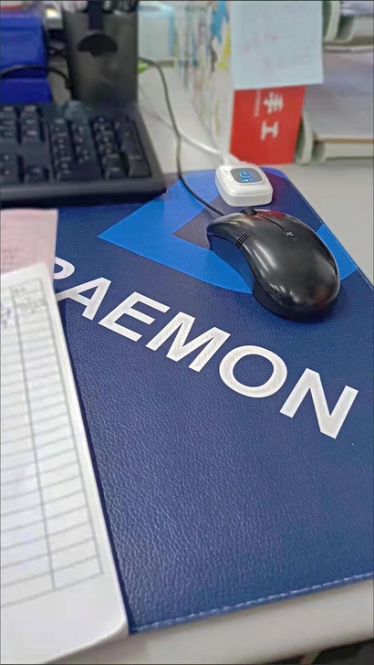 【加热鼠标垫】办公室保暖手桌面电脑发热垫电...