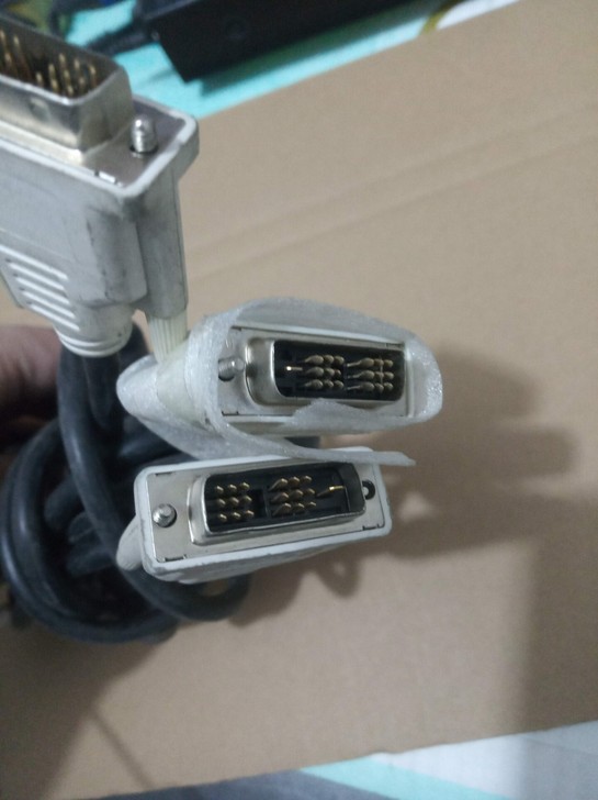 DVI连接线电脑DVI屏幕线一个1.7米的...