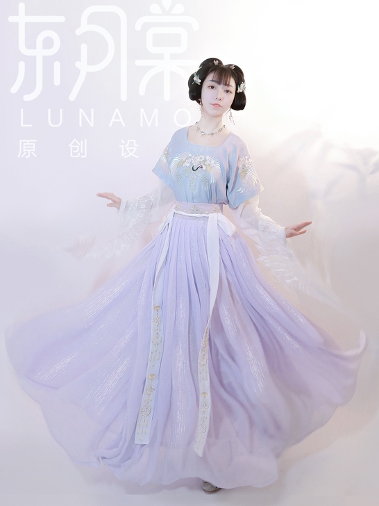 几乎全新 冬月棠本店没有6米摆了 我这里有...