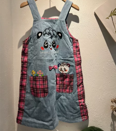 Jam熊牛仔背带裙！超级可爱的。布料也柔软...