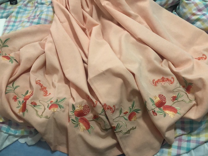 花朝记元夕下裙s码全新（列表满百非偏远包邮...