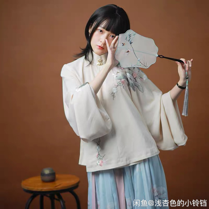 织羽集 汉服短袄 吟松谷m码