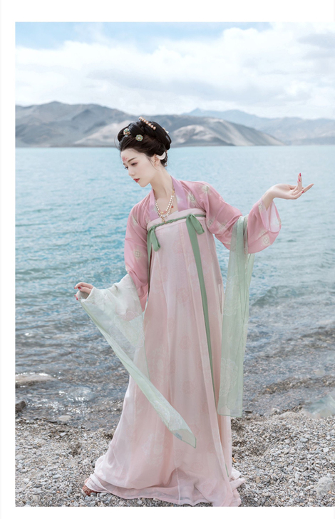 龟兹故梦 长乐谣 花朝记