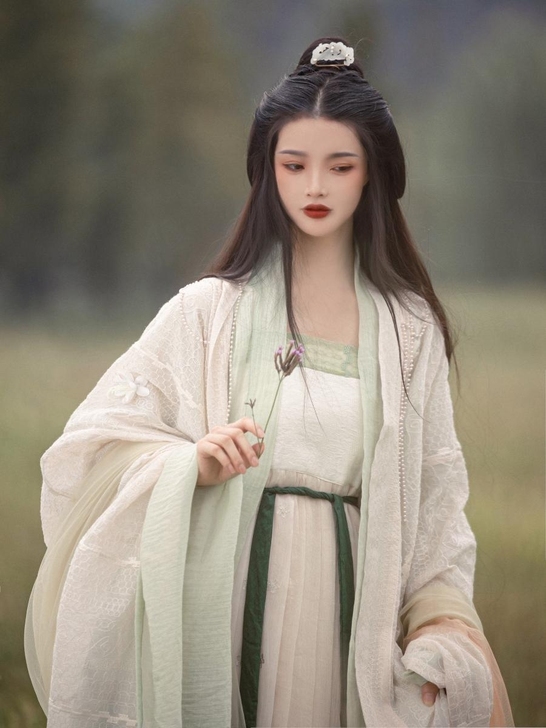 司南阁蒹葭与白露