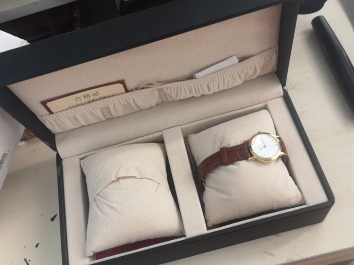 正品天王表,男女都可以戴,闲置出,8新