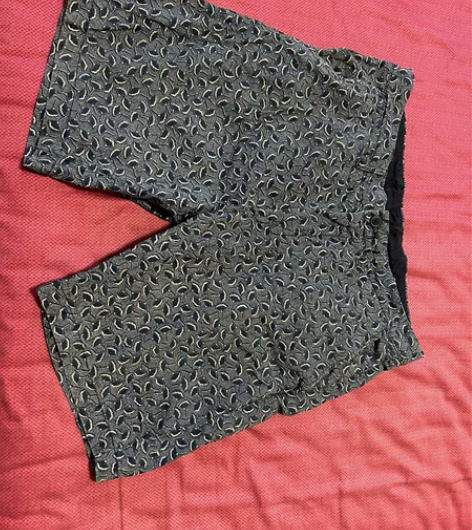 hm男士短裤,尺码175/82A,没穿几次...