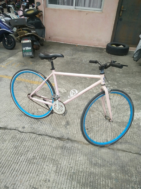 死飞公路车自行车