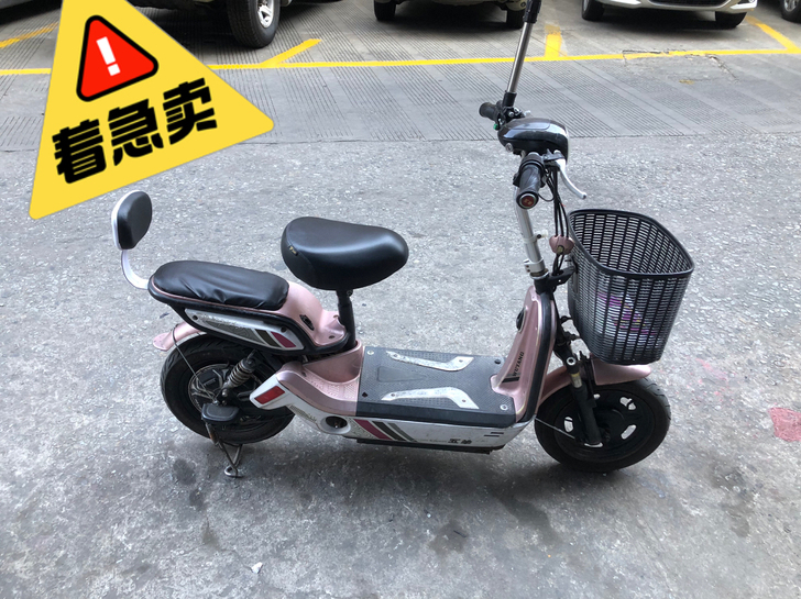 便宜出售五羊电动车一台,新旧如图,功能正常...