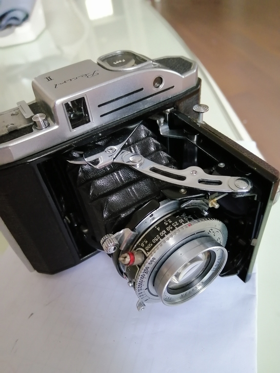 konica6x4.5pearl著名黑珍珠...