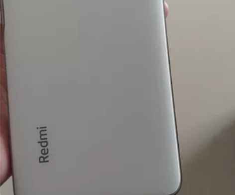 红米k40晴雪8+256，无任何拆修，去年...