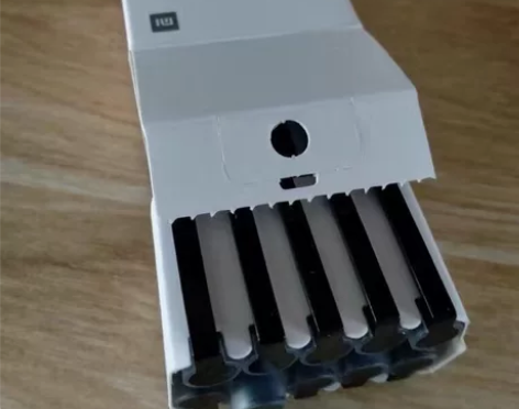 清 仓50盒！小米中性笔10支9.9元包邮...