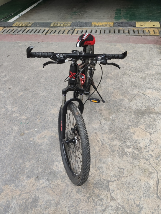 卖一辆自行车,买给我儿子学骑车的,学了几天...