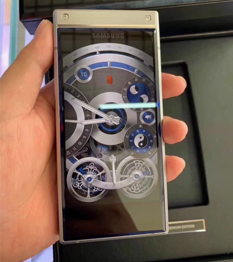 收三星W2019，要求功能使用正常，屏幕完...