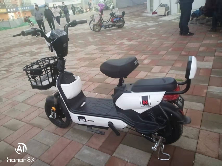 疫情赔本处理全新电动车，超威全  新48V...