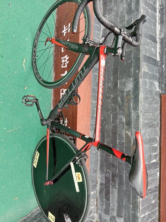 已出展示   代友出 骓特公路车 套件是s...