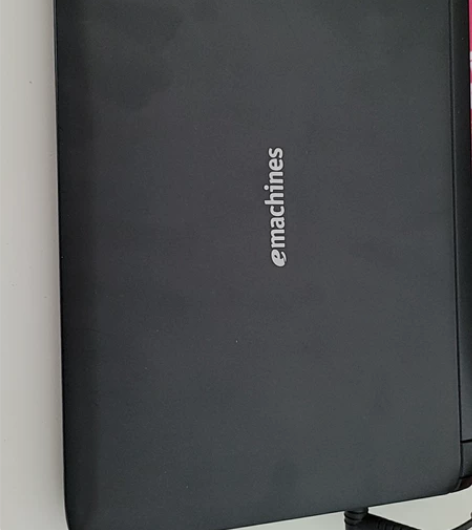 宏碁电脑 Machine 出售个人一手闲置...