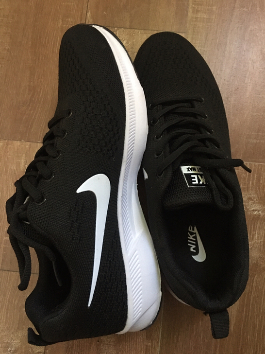 耐克 男鞋轻底跑步鞋运动鞋健步鞋男士休闲鞋