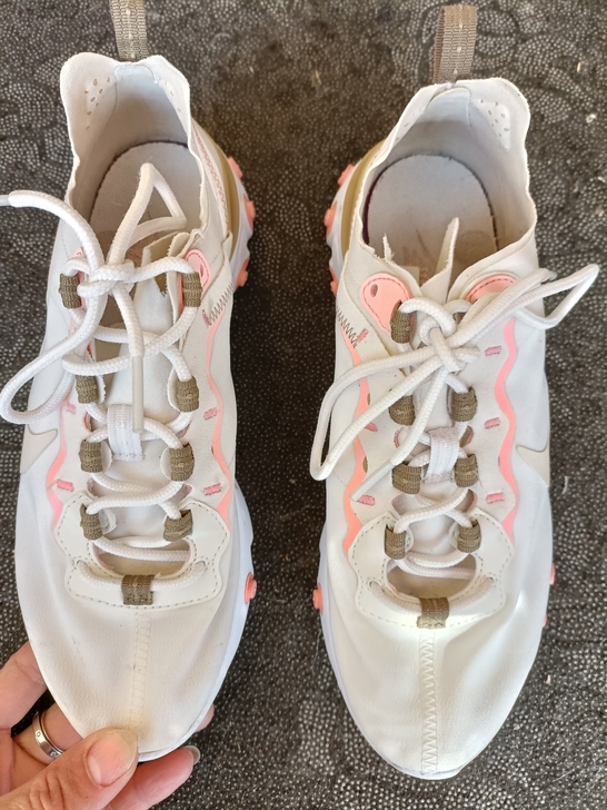 耐克女鞋三九码图片实拍，保真包邮，便宜出