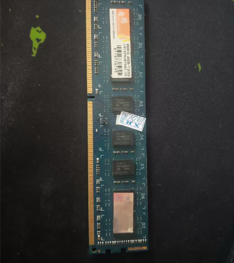 自己电脑拆下来内存条，ddr3 1333h...