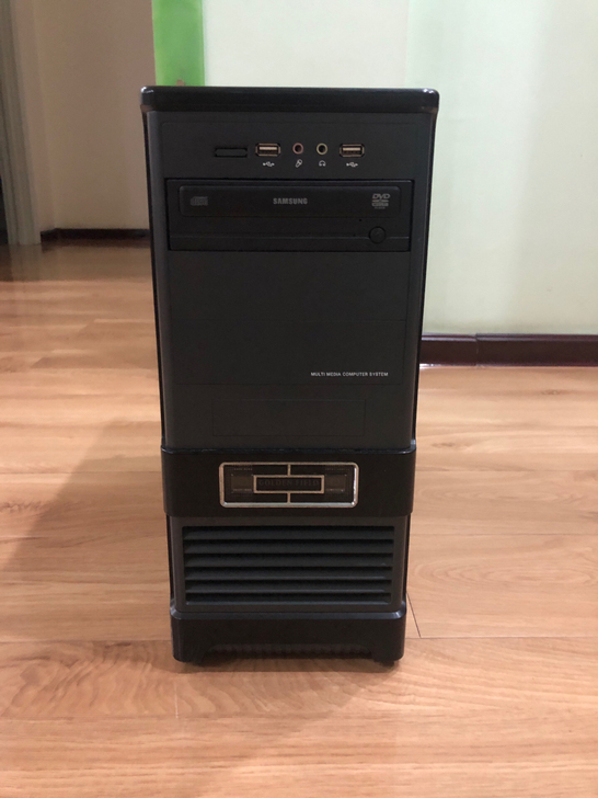 台式组装机,性能稳定可靠,成色不错,自己家...