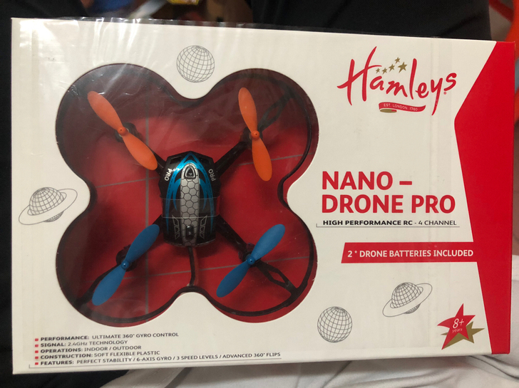 Hamleys无人机玩具,无航拍功能 !配...
