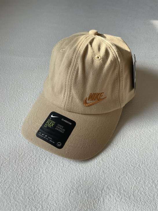 全新 儿童Nike侧边鸭舌帽（小童均码）