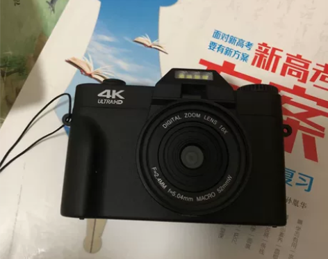 之前在闲鱼上入手的索尼相机，因为在备战高考...