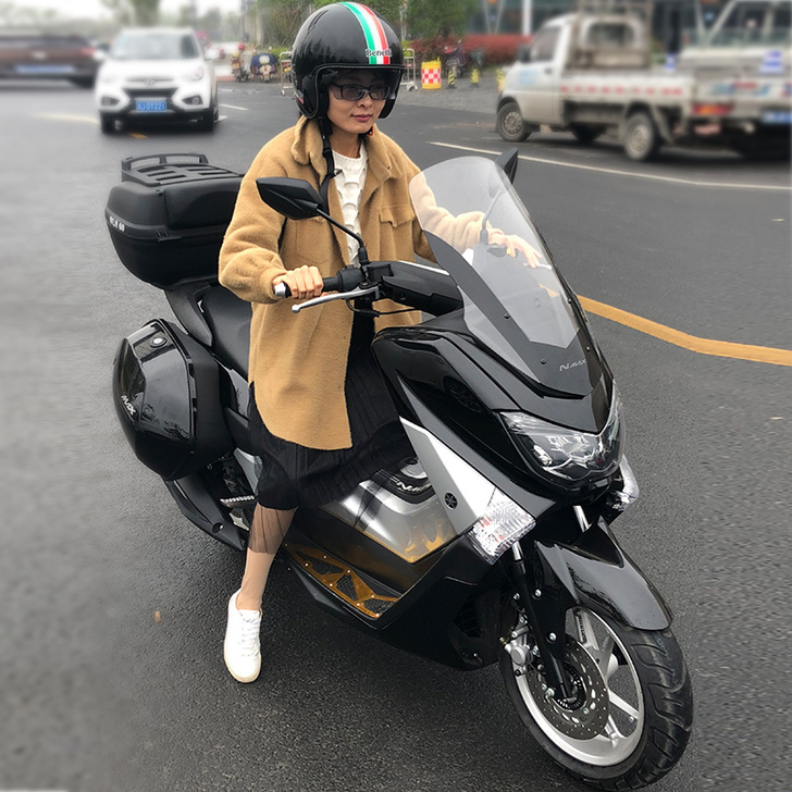 立雅 摩托车整车，仅行驶400多公里
