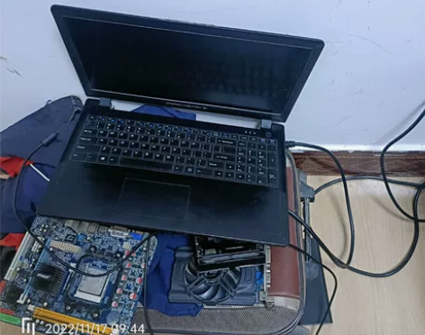 卖个笔记本电脑，2000元，田东县终身免费...