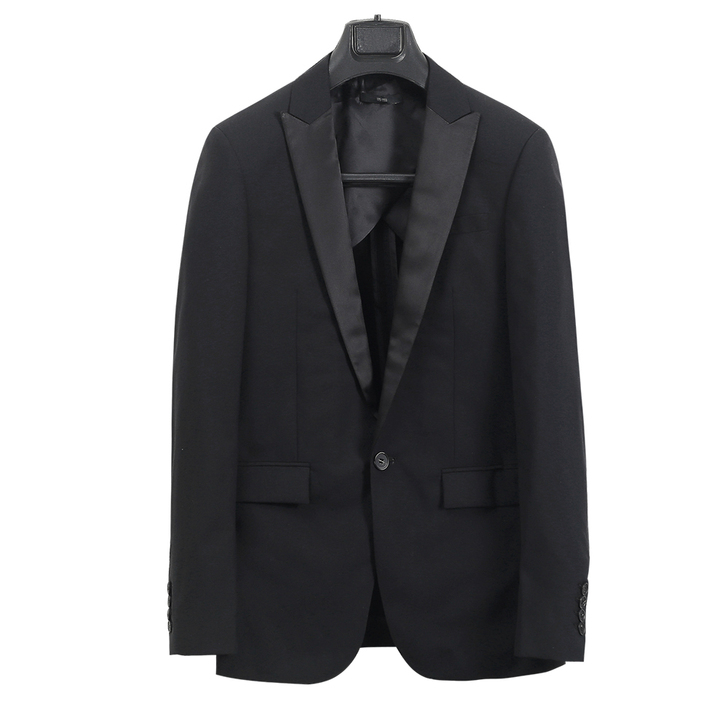 轻奢系 品质羊毛 薄款 撞色反驳领 一粒扣...