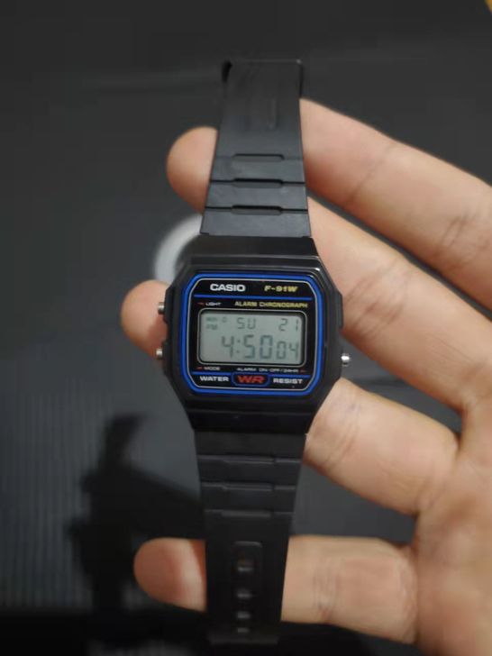 卡西欧 f-91w手表 99新  购入一个月