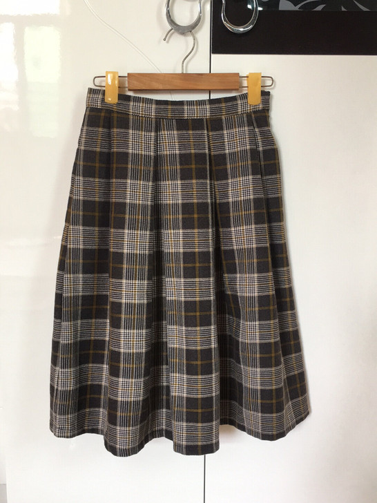 秋冬格子中长款半身裙 材质：棉   尺码：...