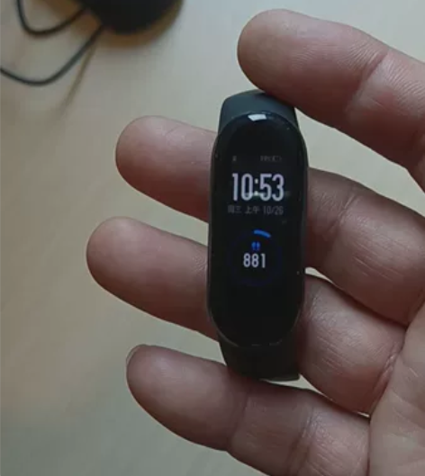 小米手环5正常使用表带接口处断裂 需自配表...