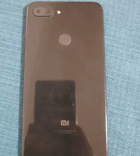 小米8青春版 6+64 新到一款小米8青春...