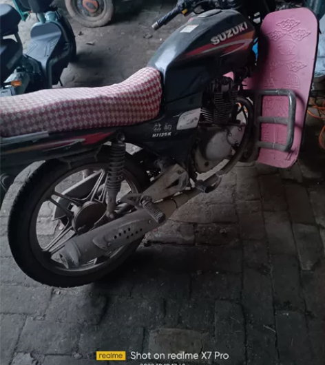 高阳城北出闲置铃木钻豹摩托车，正常使用，无...