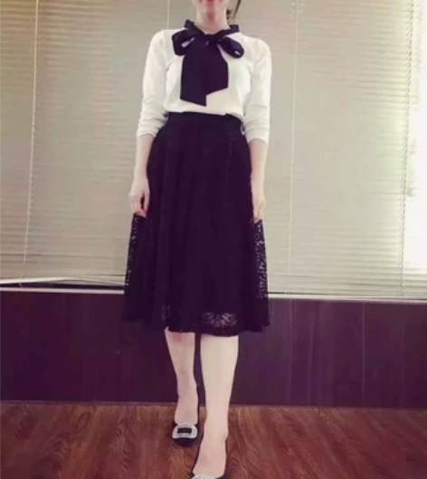 韩版 中裙 里面有内衬 穿过2次 感兴趣的...